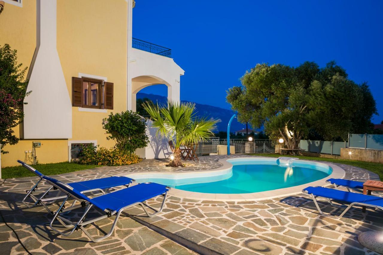 Villa Cara Metaxáta Buitenkant foto